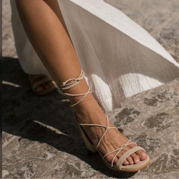 ALOHAS Sophie Sandal in Corn Sand - Picture 4 of 16